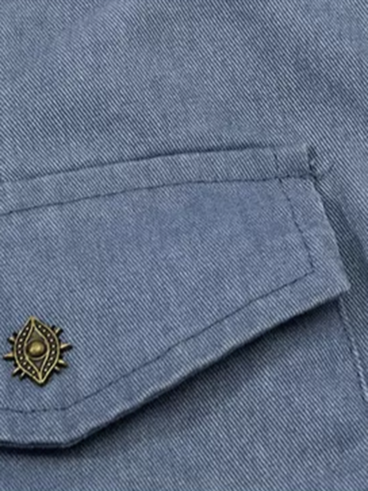 Brick Lane Curved Cut Multi-pocket Washed Jeans - Blue