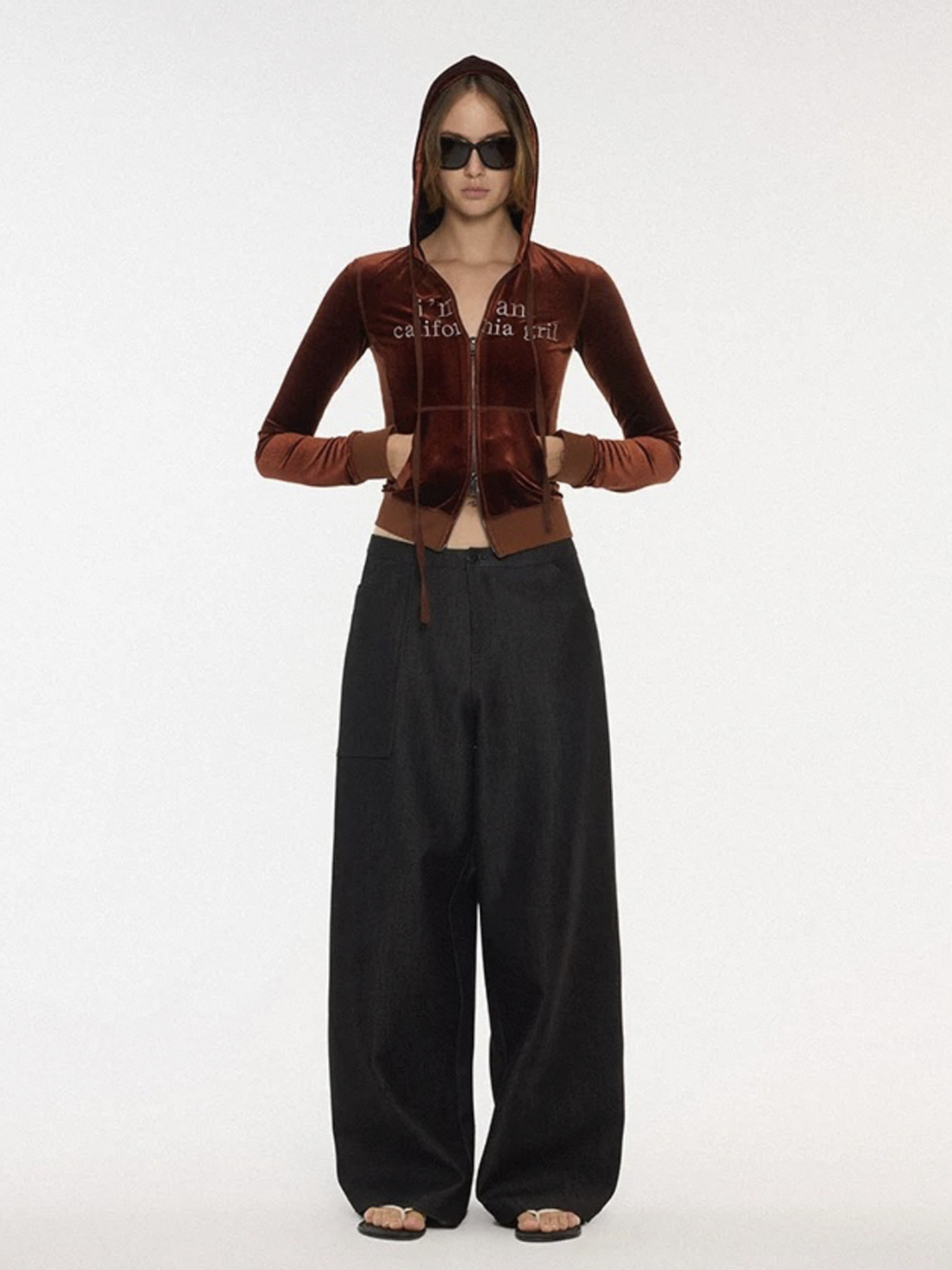 Co-ed Dorm Skimming Velour Cropped Zip-up Hoodie - Brown