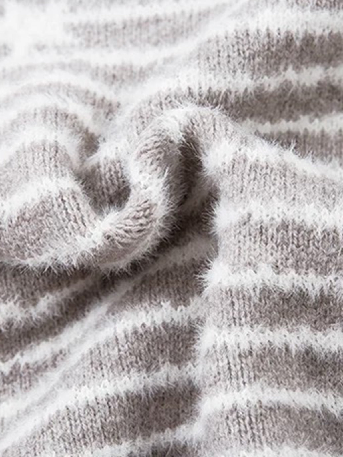 Co-ed Dorm Baggy Star Striped Faux-Fur Knit Hoodie - Grey