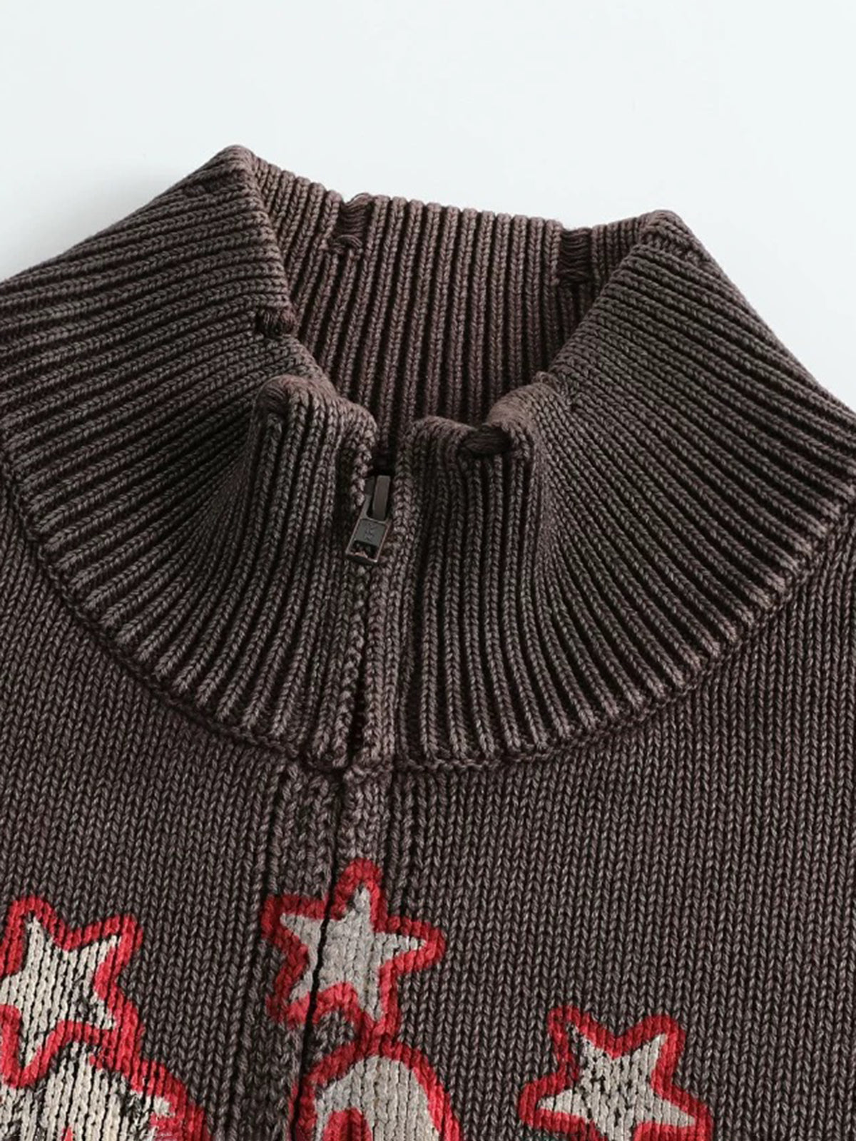 Co-ed Dorm Baggy Graphic Knit Zip-up Sweater - Brown