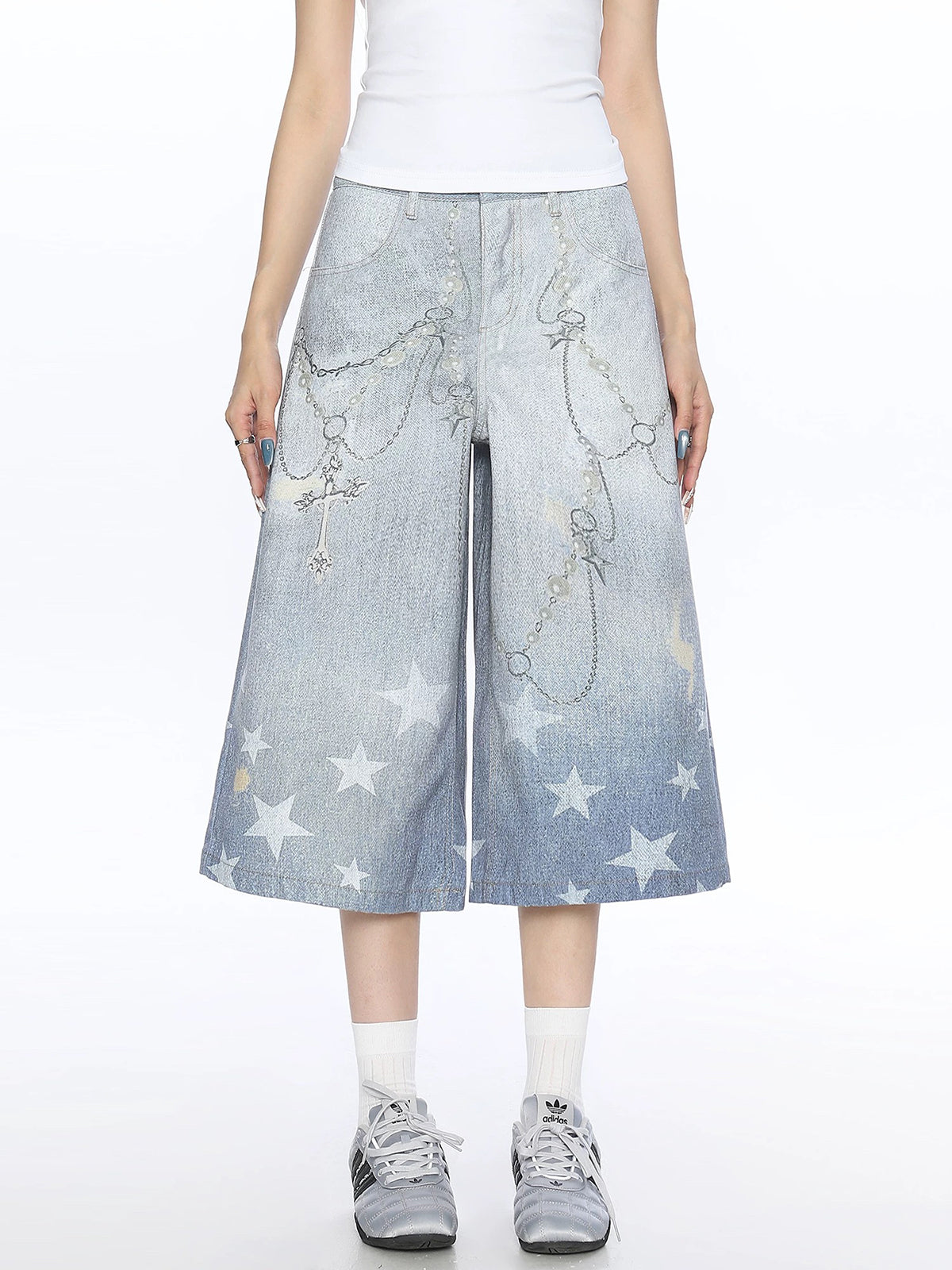 Brick Lane Wide-leg Print Distressed Denim Capri Pants - Light Blue