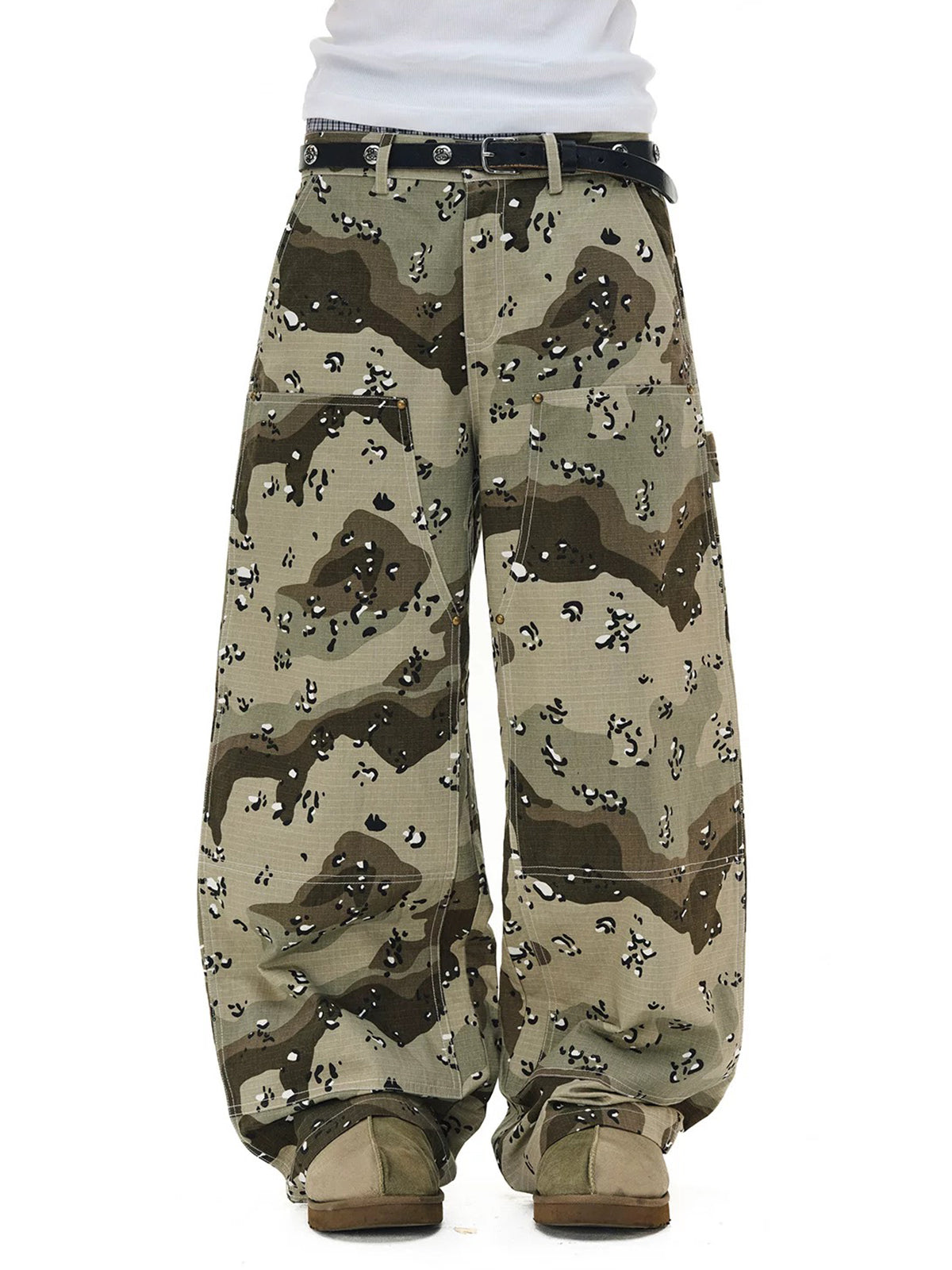 Brick Lane Curved Cut Camouflage Washed Utility Pants - Camo