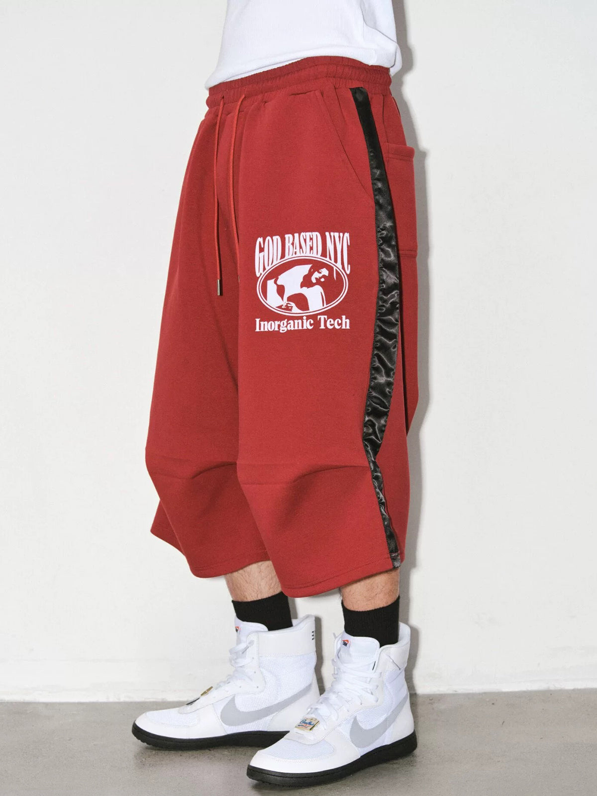 Brick Lane Wide-leg Print Graphic Relaxed Capri Pants - Red