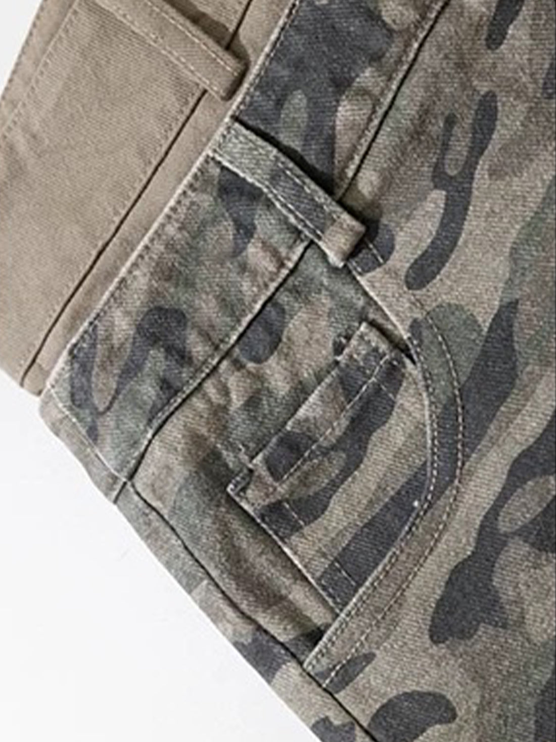 Brick Lane Skimming Camouflage Graphic Mini Shorts - Green Camo