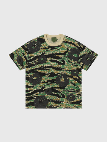 Brick Lane Baggy Flowers Camouflage Contrast Color Tee - Jungle Green