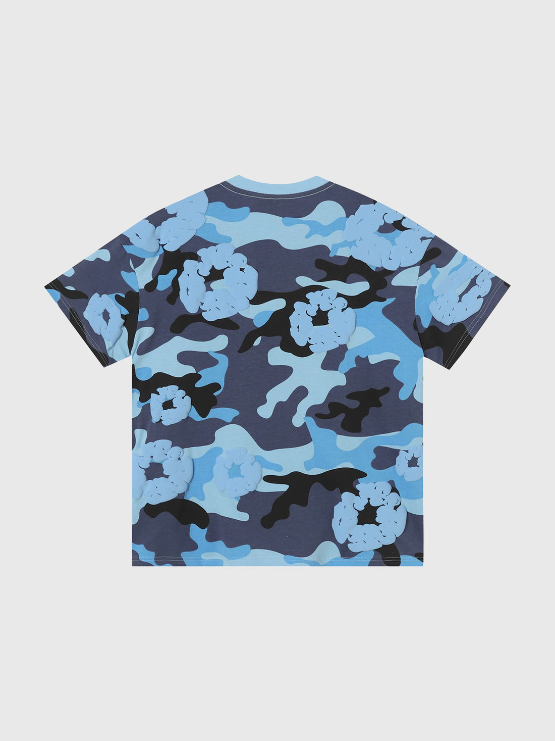 Brick Lane Baggy Flowers Camouflage Contrast Color Tee - Lake Blue