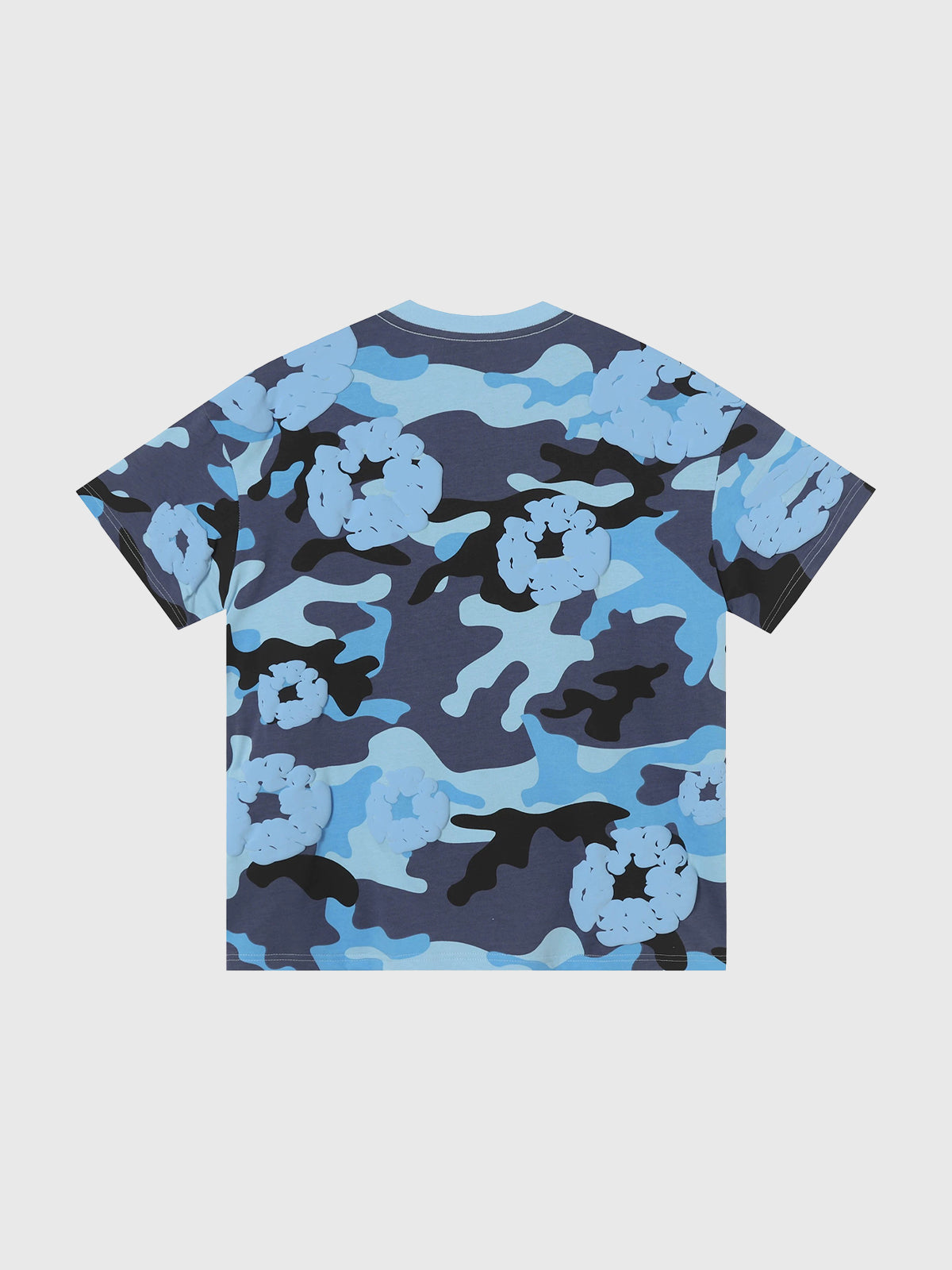 Brick Lane Baggy Flowers Camouflage Contrast Color Tee - Lake Blue