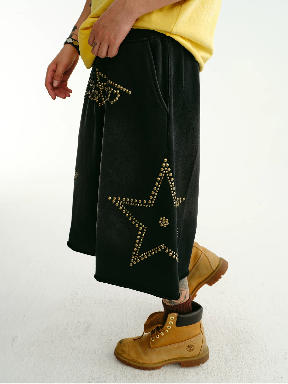 Brick Lane Wide-leg Star Graphic Relaxed Jorts - Black