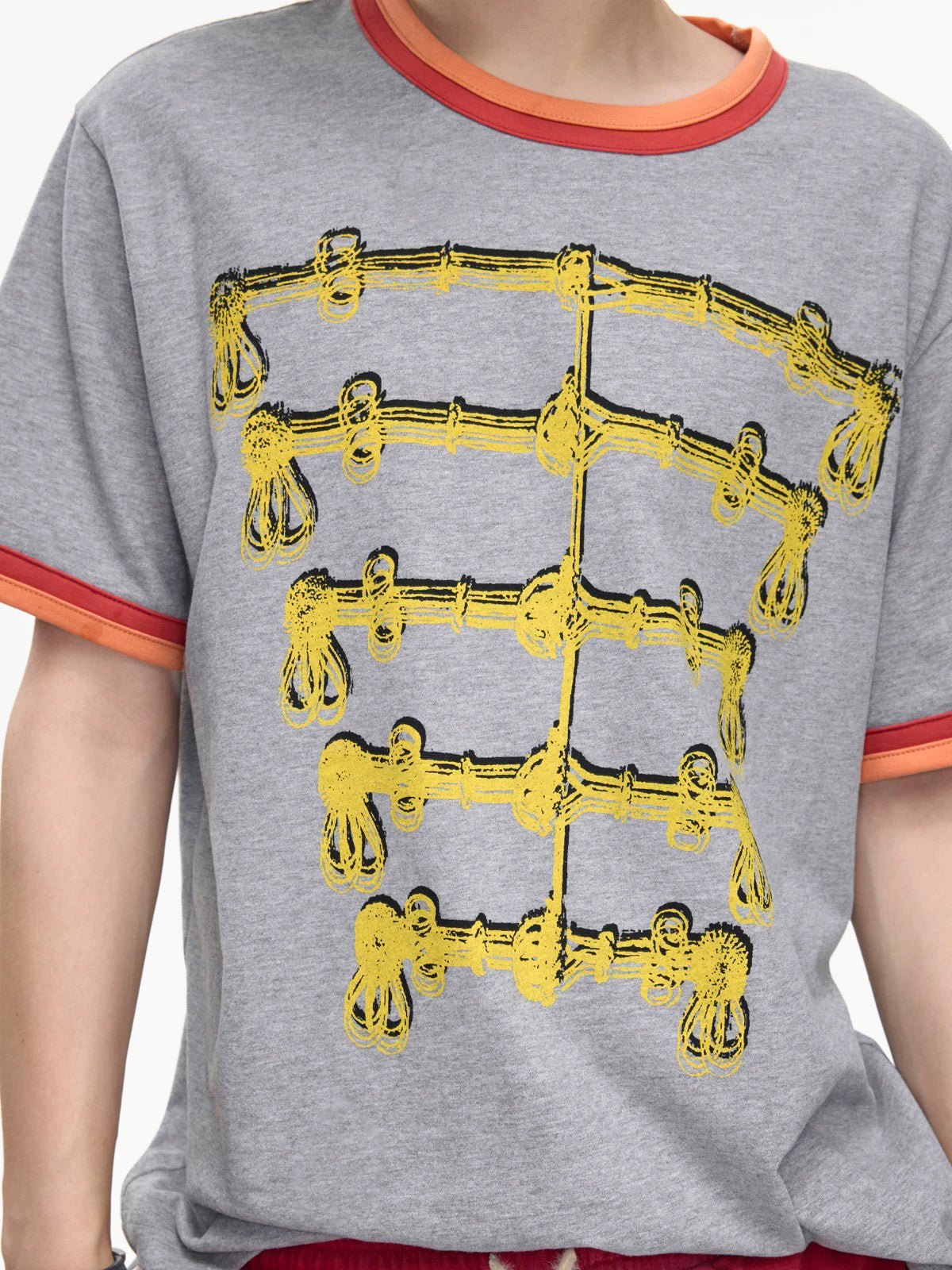 Brick Lane Baggy Contrast Color Graphic Relaxed Tee - Grey