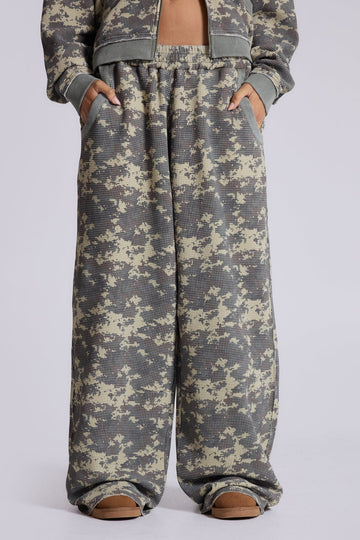 Co-ed Dorm Wide-leg Allover Print Baggy Maxi Pants - Grey