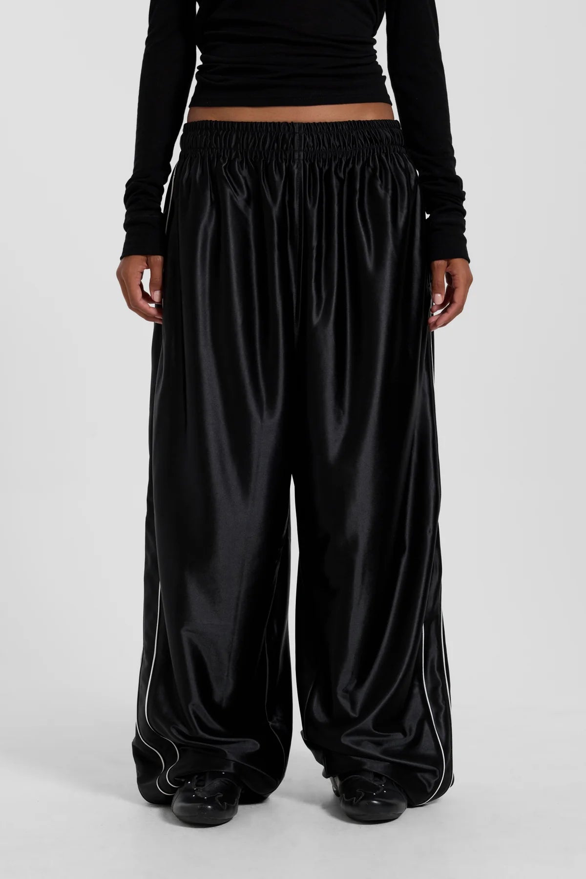 Weekday Outdoor Wide-leg Contrast Stitch Cargo Maxi Pants - Black