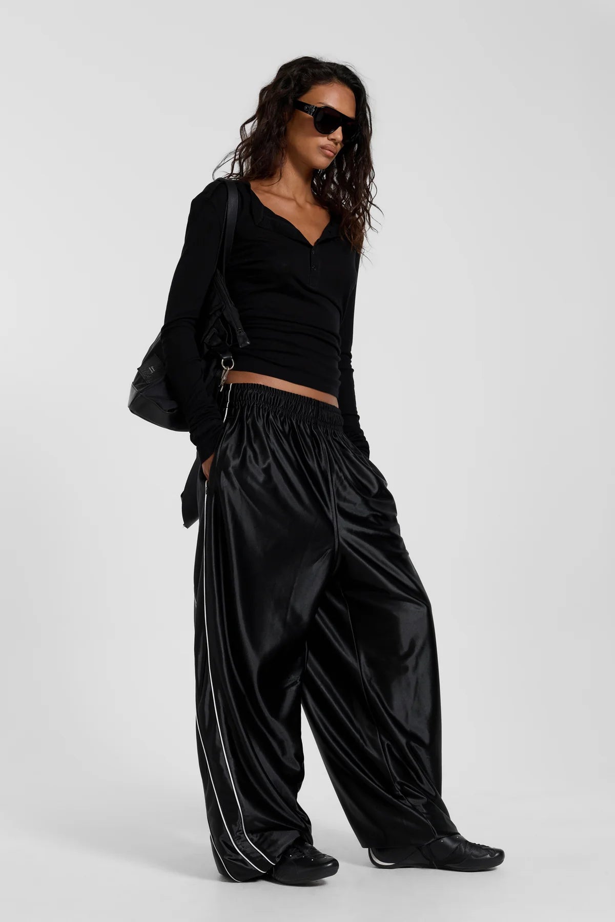 Weekday Outdoor Wide-leg Contrast Stitch Cargo Maxi Pants - Black