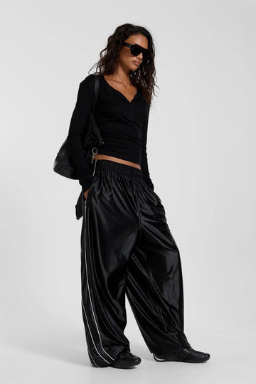 Weekday Outdoor Wide-leg Contrast Stitch Cargo Maxi Pants - Black