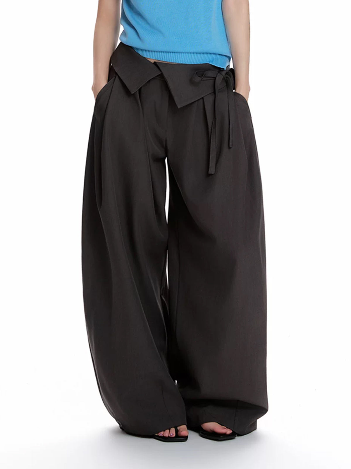 Weekday Outdoor Baggy Drawstring Parachute Maxi Pants - Black