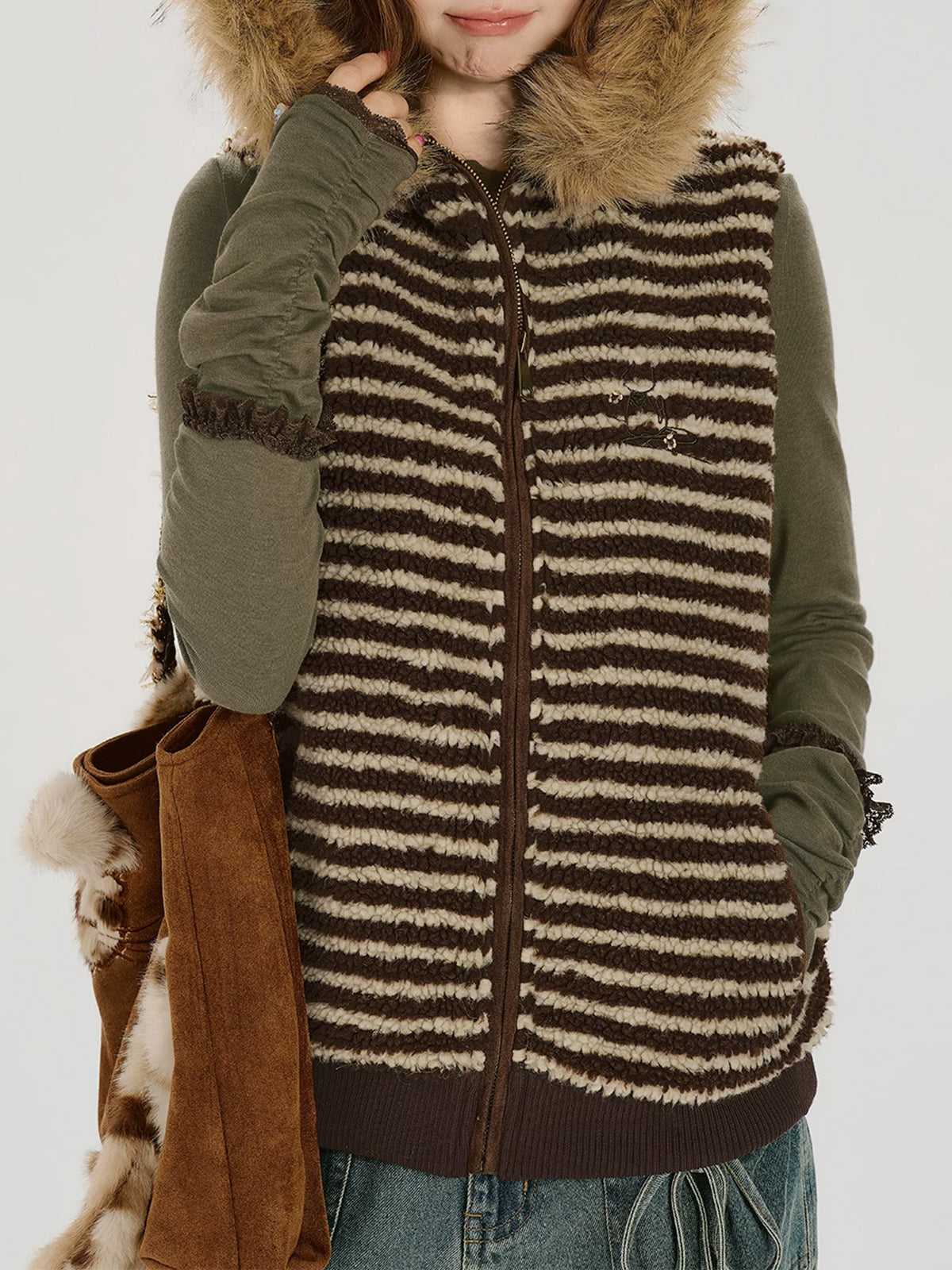 American Club Baggy Vintage Plaid Knit Cardigan - Brown