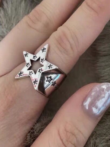 Star Cut Ring - Silver Glow