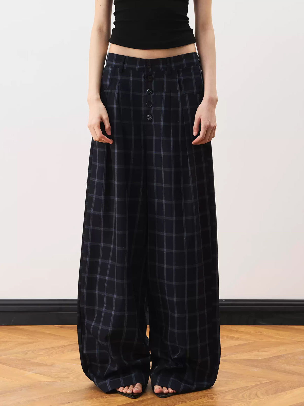 Brick Lane Low-Rise Flared Knit Maxi Pants - Black
