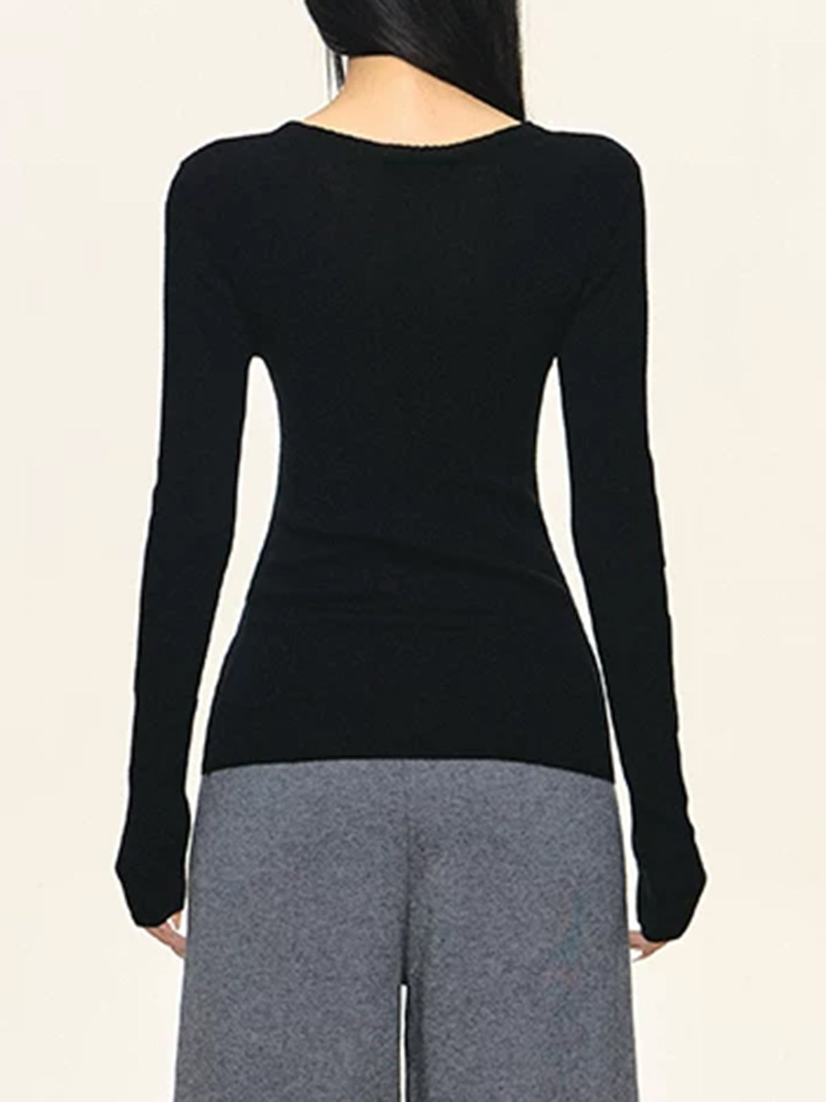 American Club Skimming Graphic Print Long Sleeve Top - Black
