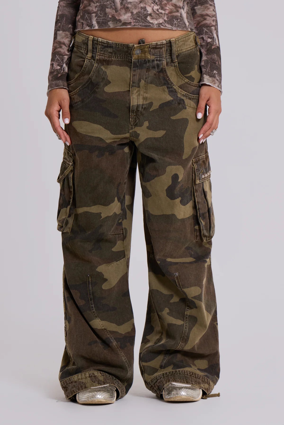 Weekday Outdoor Wide-leg Camouflage Cargo Maxi Pants - Brown