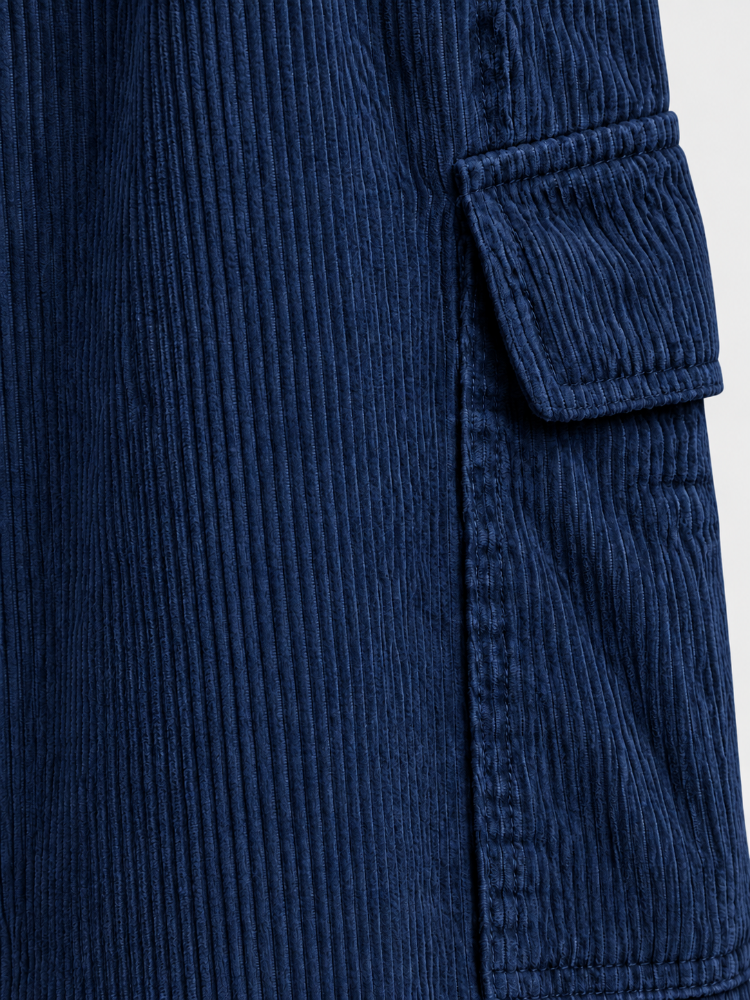 Weekday Outdoor Multi-Pocket Wide-Leg Corduroy Cargo Maxi Pants - Navy Blue