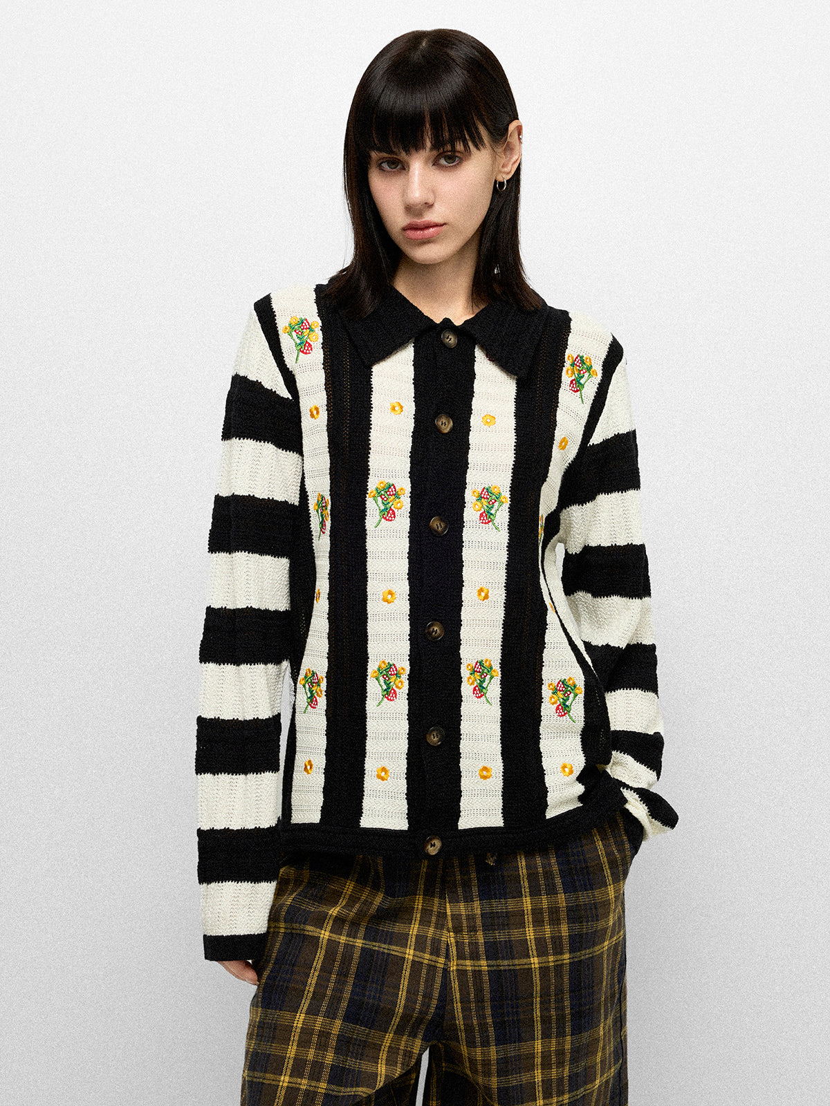 Garden Stripe Knit Sweatshirt - Black Ivory