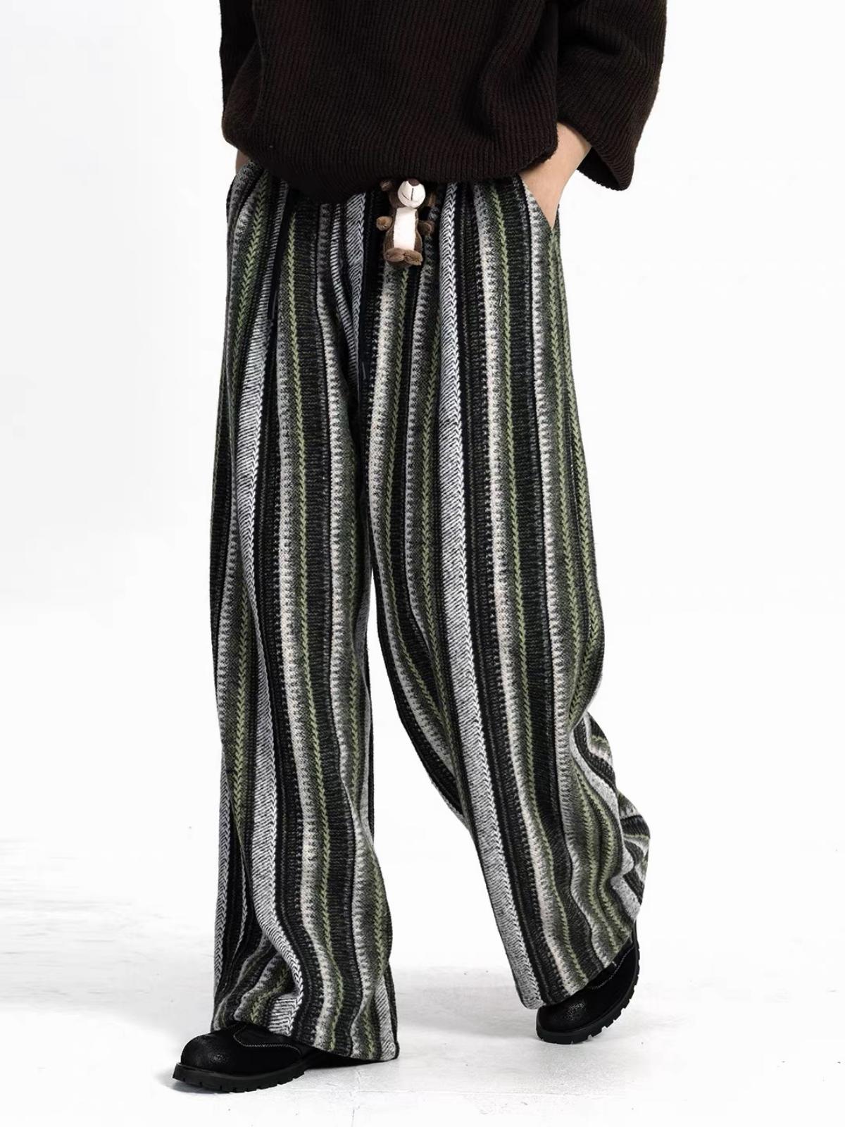 Brick Lane Distressed Wash Wide-Leg Maxi Pants - Black